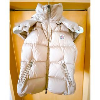 MONCLER - ほぼ新品 モンクレール ダウンベストの通販 by MONCLER - ほぼ新品 モンクレール ダウンベストの通販 by