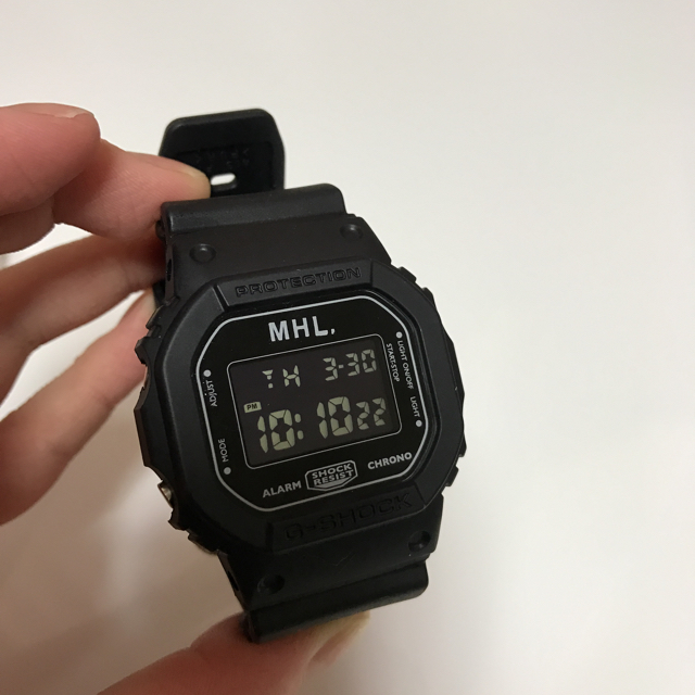 MARGARET HOWELL(マーガレットハウエル)の【今月限定価格】MARGARET HOWELL　G-SHOCK コラボ 黒  レディースのファッション小物(腕時計)の商品写真