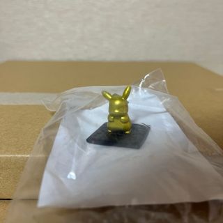 モンコレゲット　ピカチュウ　ゴールドバージョン(アニメ/ゲーム)