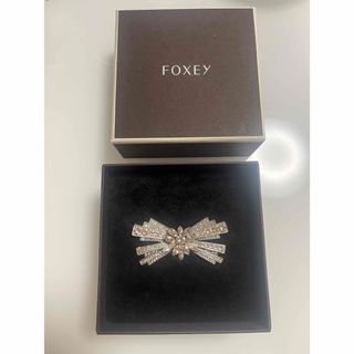 FOXEY(ブローチ/コサージュ)のフリマアイテム一覧 FOXEY(ブローチ/コサージュ)のフリマアイテム一覧