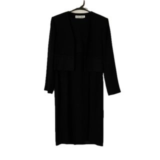GIVENCHY(フォーマル/ドレス)のフリマアイテム一覧 GIVENCHY(フォーマル/ドレス)のフリマアイテム一覧