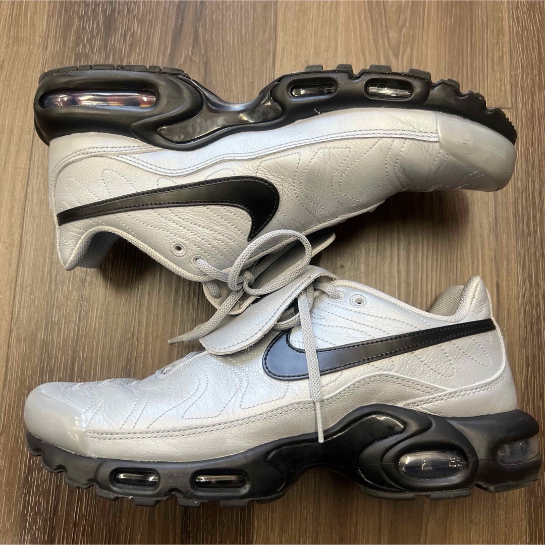 Nike Air Max Tiempo Wolf Grey and Black Nike Air Max Tiempo Wolf Grey and Black