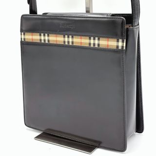 BURBERRY(ショルダーバッグ)のフリマアイテム一覧 BURBERRY(ショルダーバッグ)のフリマアイテム一覧