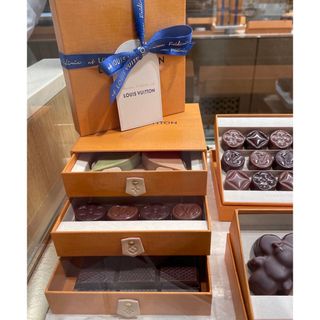 LOUIS VUITTON(菓子/デザート)のフリマアイテム一覧 LOUIS VUITTON(菓子/デザート)のフリマアイテム一覧