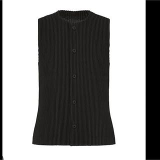 ISSEY MIYAKE(ベスト)のフリマアイテム一覧 ISSEY MIYAKE(ベスト)のフリマアイテム一覧