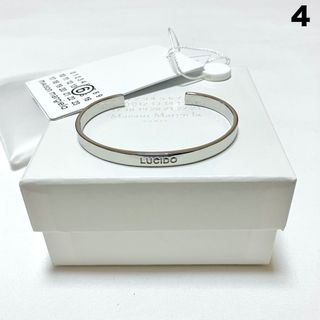 MM6(ブレスレット)のフリマアイテム一覧 MM6(ブレスレット)のフリマアイテム一覧