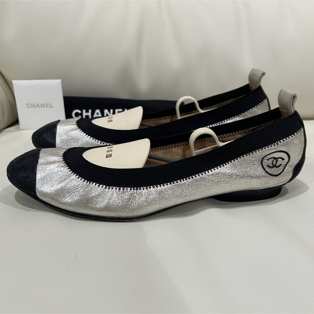 CHANEL 美品 シルバー バレエシューズ バレリーナ 36.5 23cm CHANEL 美品 シルバー バレエシューズ バレリーナ 36.5 23cm