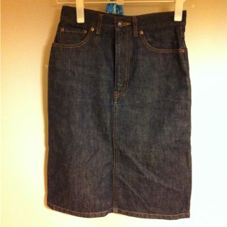 リーバイス(Levi's)のリーバイス28インチ  スカート♪(ひざ丈スカート)