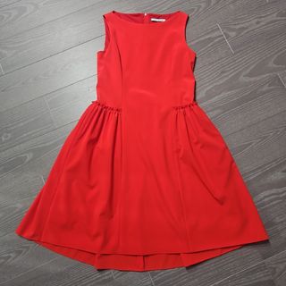 フォクシーニューヨーク(FOXEY NEW YORK)のFOXEYフォクシーニューヨークノースリーブワンピース赤40(ひざ丈ワンピース)