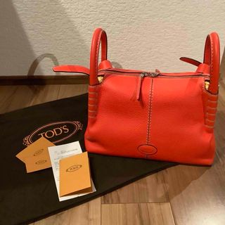 TOD'S(バッグ ・ オレンジ/橙色系)のフリマアイテム一覧 TOD'S(バッグ ・ オレンジ/橙色系)のフリマアイテム一覧