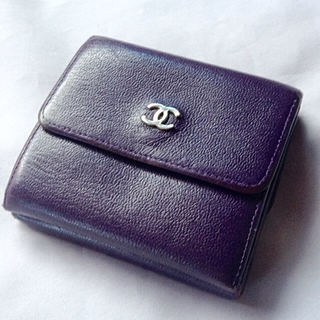 シャネル(CHANEL)の本日限り価格~【CHANEL(シャネル)】折りたたみ財布 699609 紫(財布)
