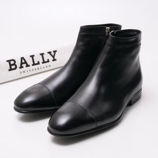 新品、未使用】Bally バリー チャッカブーツ スクリーブ 新品、未使用】Bally バリー チャッカブーツ スクリーブ