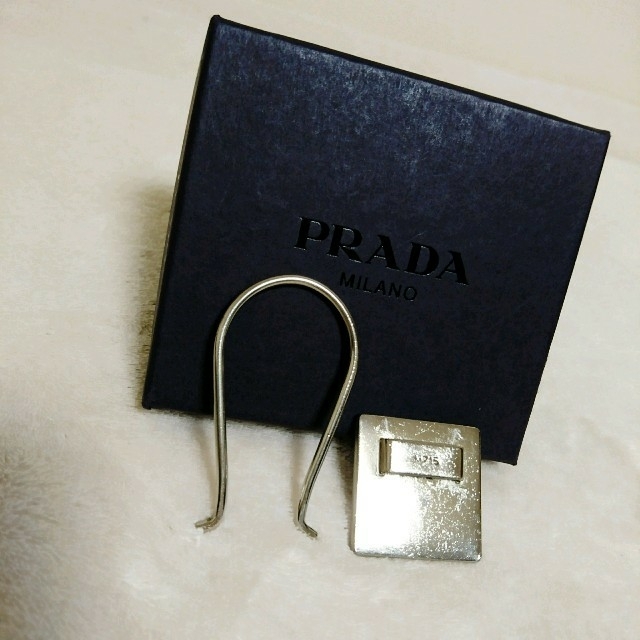 PRADA(プラダ)の☺️Aki♥️様専用☺️PRADA ＊ Key🔑リング レディースのファッション小物(キーホルダー)の商品写真