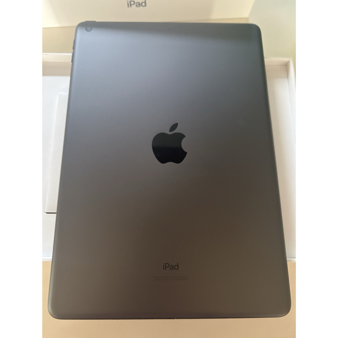 iPad 32GB 8th Generation タブレット iPad 32GB 8th Generation タブレット