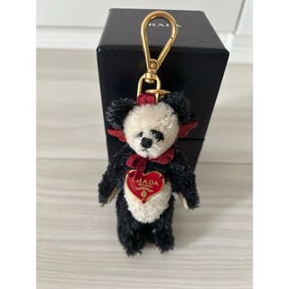 PRADA(チャーム)のフリマアイテム一覧 PRADA(チャーム)のフリマアイテム一覧