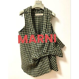 MARNI(ベスト/ジレ)のフリマアイテム一覧 MARNI(ベスト/ジレ)のフリマアイテム一覧