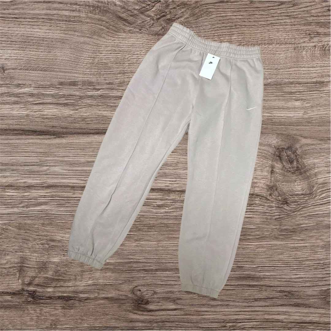 NIKE - 定価15840円☆NIKE☆上下セット☆ピンク☆ジャージ☆XL NIKE - 定価15840円☆NIKE☆上下セット☆ピンク☆ジャージ☆XL