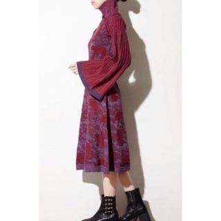 PAMEO POSE(ひざ丈ワンピース)のフリマアイテム一覧 PAMEO POSE(ひざ丈ワンピース)のフリマアイテム一覧