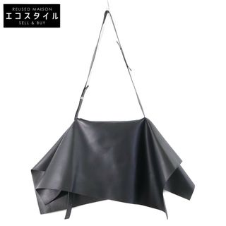 ISSEY MIYAKE(バッグ ・ ブラック/黒色系)のフリマアイテム一覧 ISSEY MIYAKE(バッグ ・ ブラック/黒色系)のフリマアイテム一覧