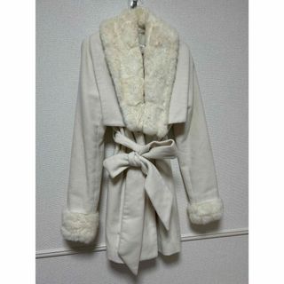 CECIL McBEE(毛皮/ファーコート)のフリマアイテム一覧 CECIL McBEE(毛皮/ファーコート)のフリマアイテム一覧