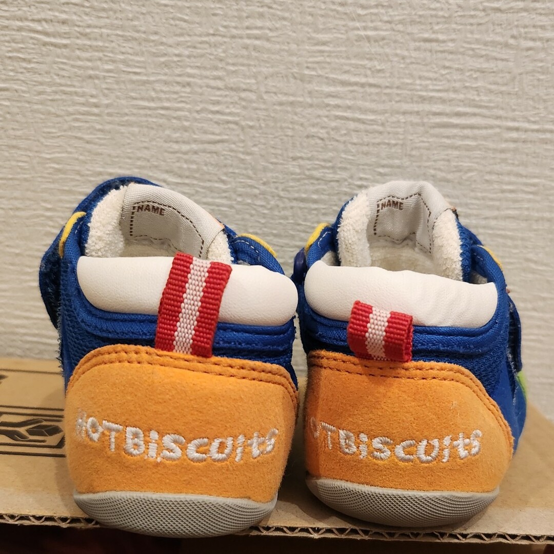 HOT BISCUITS(ホットビスケッツ)の子供靴　ミキハウス スニーカー 12 くま キッズ/ベビー/マタニティのベビー靴/シューズ(~14cm)(スニーカー)の商品写真