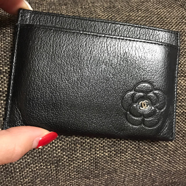 CHANEL(シャネル)のCHANEL♡カードケース レディースのファッション小物(名刺入れ/定期入れ)の商品写真