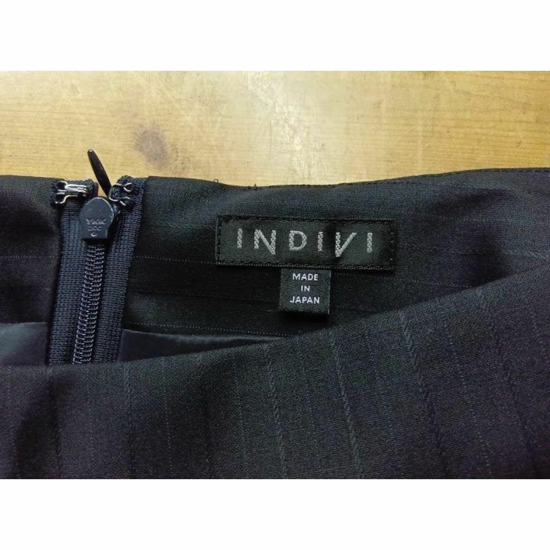 新品☆INDIVI /インディヴィ ◎黒ストライプ スカートスーツ 05 新品☆INDIVI /インディヴィ ◎黒ストライプ スカートスーツ 05