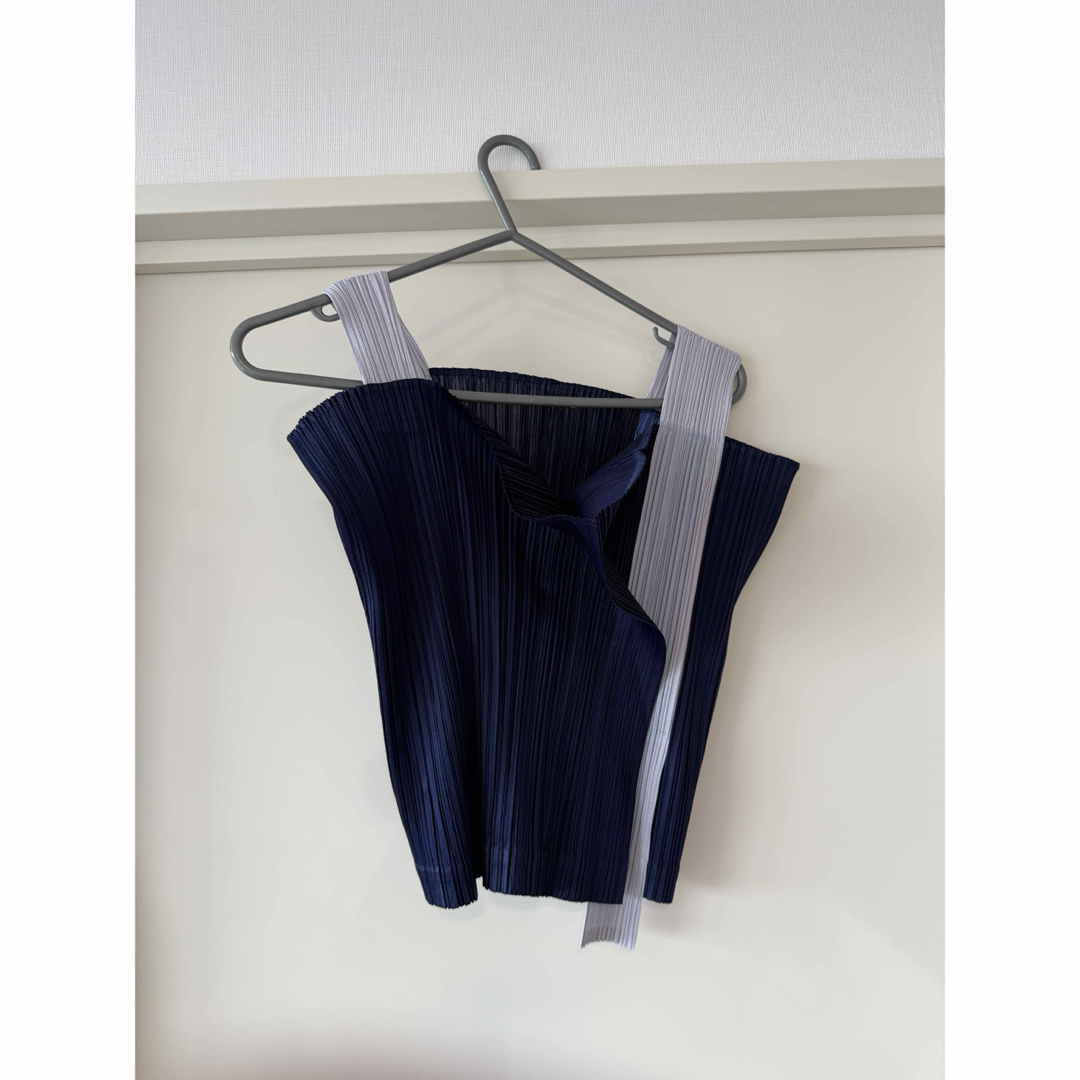 PLEATS PLEASE ISSEY MIYAKE - PLEATS PLEASE ISSEY MIYAKE PLEATS PLEASE ISSEY MIYAKE - PLEATS PLEASE ISSEY MIYAKE