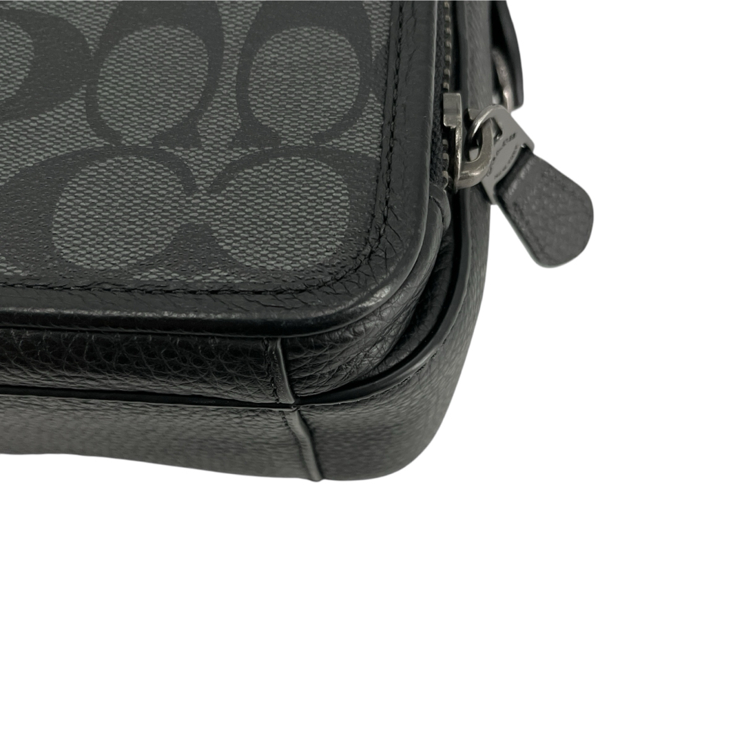 COACH - 美品 コーチ シグネチャー サリバン フラップ クロス COACH - 美品 コーチ シグネチャー サリバン フラップ クロス