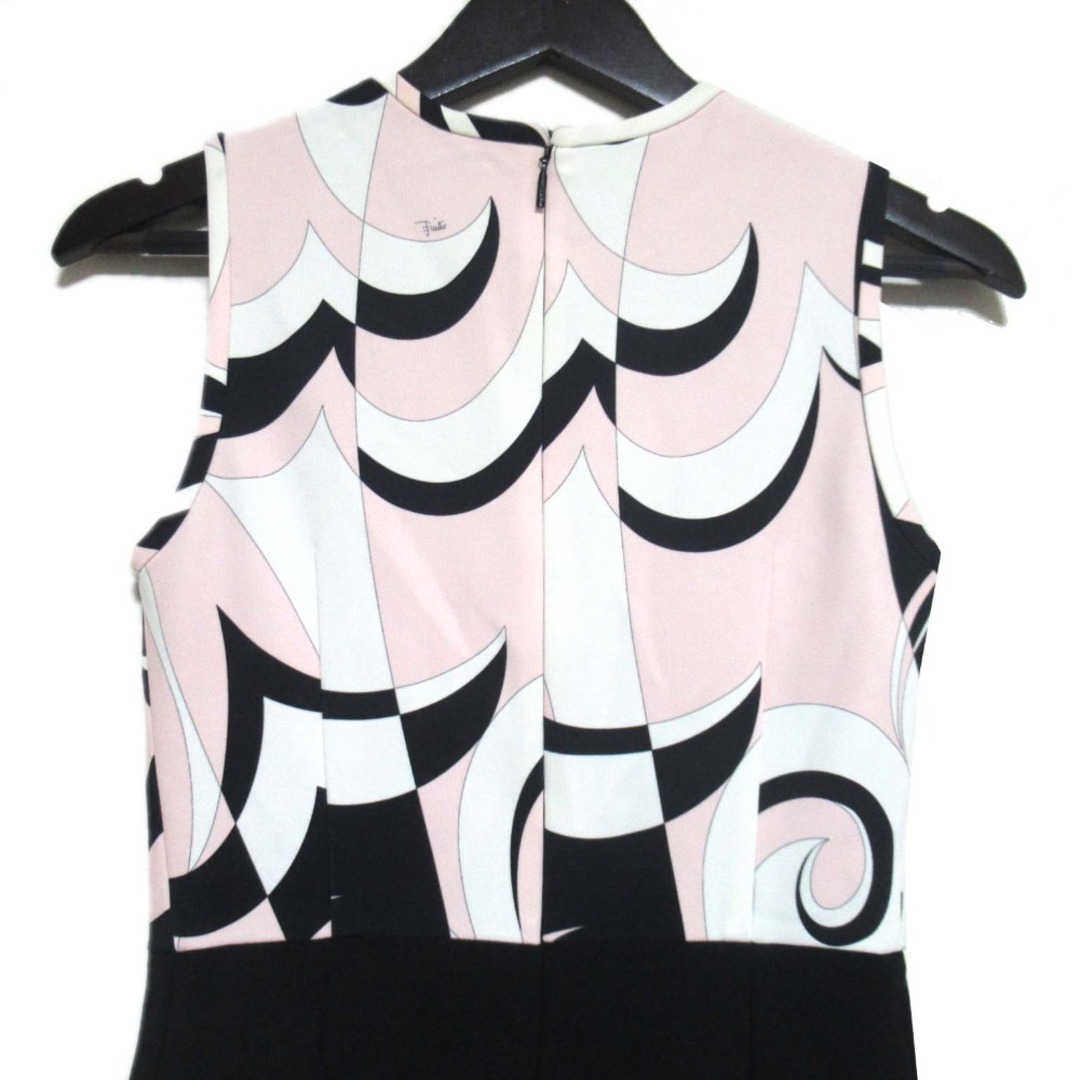美品】EMILIO PUCCI プッチ柄 膝丈ワンピース ホワイト レッド 美品】EMILIO PUCCI プッチ柄 膝丈ワンピース ホワイト レッド