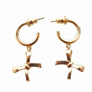 FENDI(ゴールド ・ ピアス)のフリマアイテム一覧 FENDI(ゴールド ・ ピアス)のフリマアイテム一覧