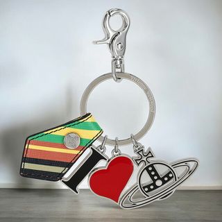 Vivienne Westwood(その他)のフリマアイテム一覧 Vivienne Westwood(その他)のフリマアイテム一覧