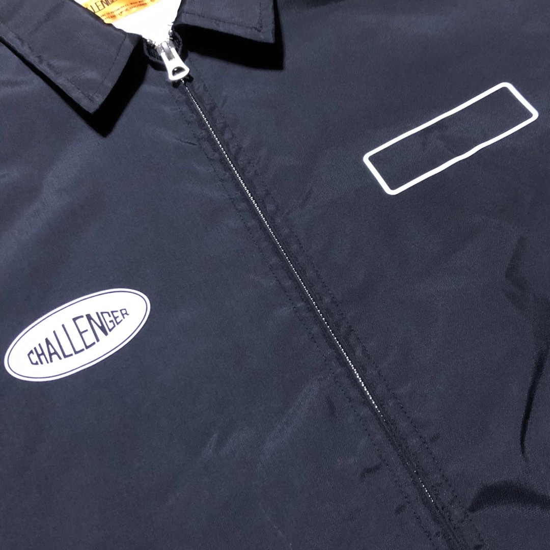 CHALLENGER チャレンジャー コーチジャケット バックロゴ入りの CHALLENGER チャレンジャー コーチジャケット バックロゴ入りの