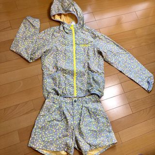 アディダス(adidas)の未使用！ adidas トレイニングウェア 花柄 Sサイズ グレー&イエロー (ウェア)