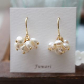 淡水パールピアス　/アトリエナルセ　北欧暮らしの道具店(ピアス)