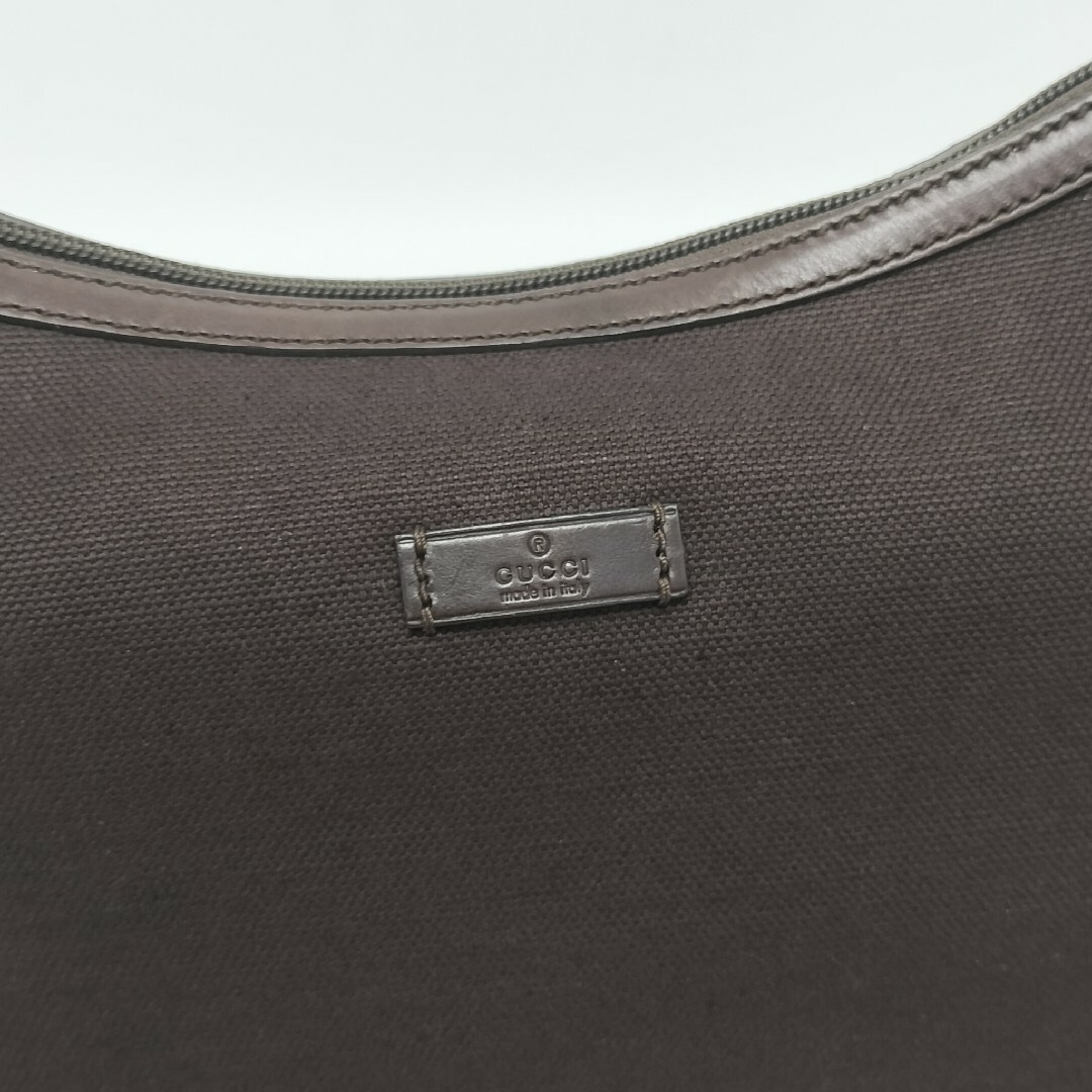 GUCCI - 未使用に近い✨グッチ ショルダーバッグの通販 by GUCCI - 未使用に近い✨グッチ ショルダーバッグの通販 by