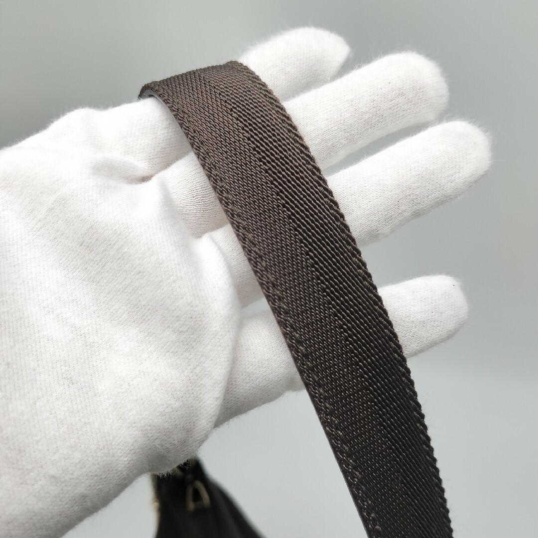 GUCCI - 未使用に近い✨グッチ ショルダーバッグの通販 by GUCCI - 未使用に近い✨グッチ ショルダーバッグの通販 by