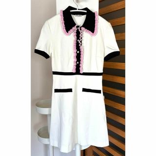 MIU MIU - 正規品 miumiu ワンピース ビジュー ニット miu miuの MIU MIU - 正規品 miumiu ワンピース ビジュー ニット miu miuの