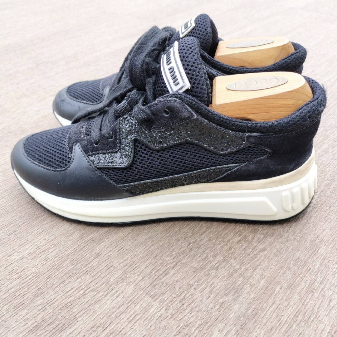 miumiu ミュウミュウ 厚底ダッドスニーカー ブラック ラメ miumiu ミュウミュウ 厚底ダッドスニーカー ブラック ラメ