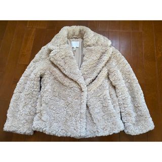H&M(毛皮/ファーコート)のフリマアイテム一覧 H&M(毛皮/ファーコート)のフリマアイテム一覧
