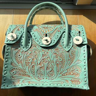 GRACE CONTINENTAL(バッグ ・ グリーン・カーキ/緑色系)の GRACE CONTINENTAL(バッグ ・ グリーン・カーキ/緑色系)の