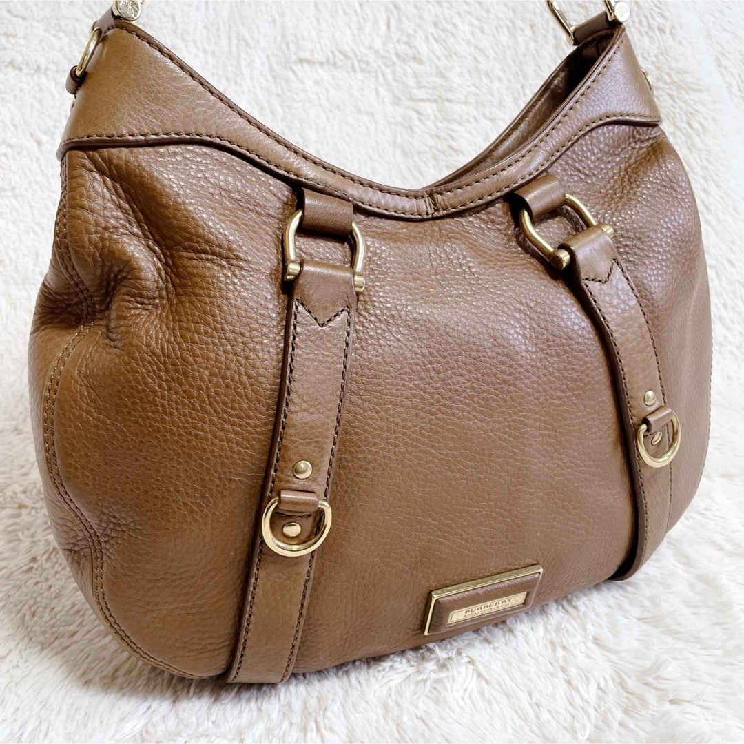 極美品 BURBERRY ハーフムーン ノバチェック ワンショルダー バッグ BURBERRY - 極美品 BURBERRY ハーフムーン ノバチェック ワン