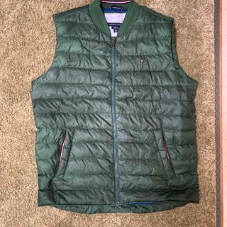 TOMMY HILFIGER(ダウンベスト)のフリマアイテム一覧 TOMMY HILFIGER(ダウンベスト)のフリマアイテム一覧