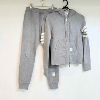 THOM BROWNE - トムブラウンワンピース新作 値下げしましたの THOM BROWNE - トムブラウンワンピース新作 値下げしましたの