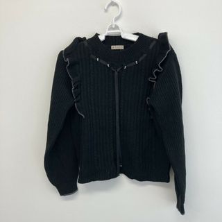 【axes femme】アクシーズファム　ブラック　F　長袖ニット　無地　シンプル　フリル　クルーネック(ニット/セーター)