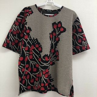 【Char Din】チャーデン　黒系　半袖トップス　カジュアル　クルーネック　ゆったり　美品(カットソー(長袖/七分))