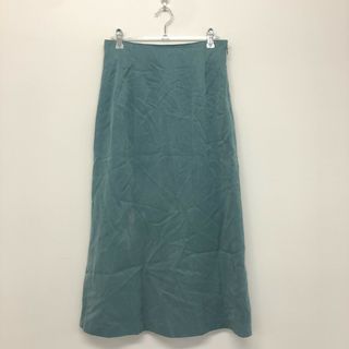 【Chalet Blanc】シャレブラン　グリーン　ロングスカート　無地　シンプル　Aライン　ボトムス(ロングスカート)