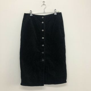 【GU】ジーユー　ブラック　XL　スカート　無地　シンプル　カジュアル　ボトムス(その他)