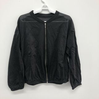 【Stoia】ストラ　黒　40　ブルゾン　アウター　無地　シンプル　カジュアル　美品(ブルゾン)