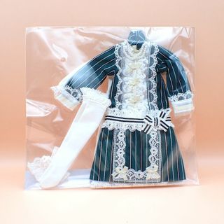 リカちゃんキャッスル ドレス 深緑ストライプ NO.0734C 27cm(人形)